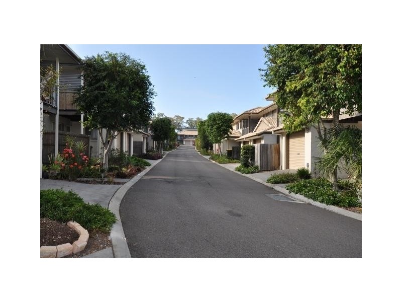 130 Jutland Street, Oxley QLD 4075