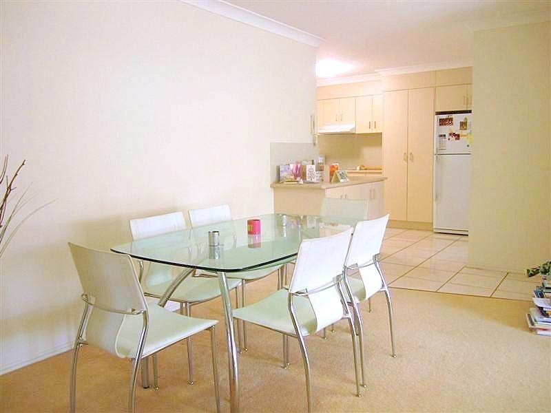 121 Golden Ave, Calamvale QLD 4116