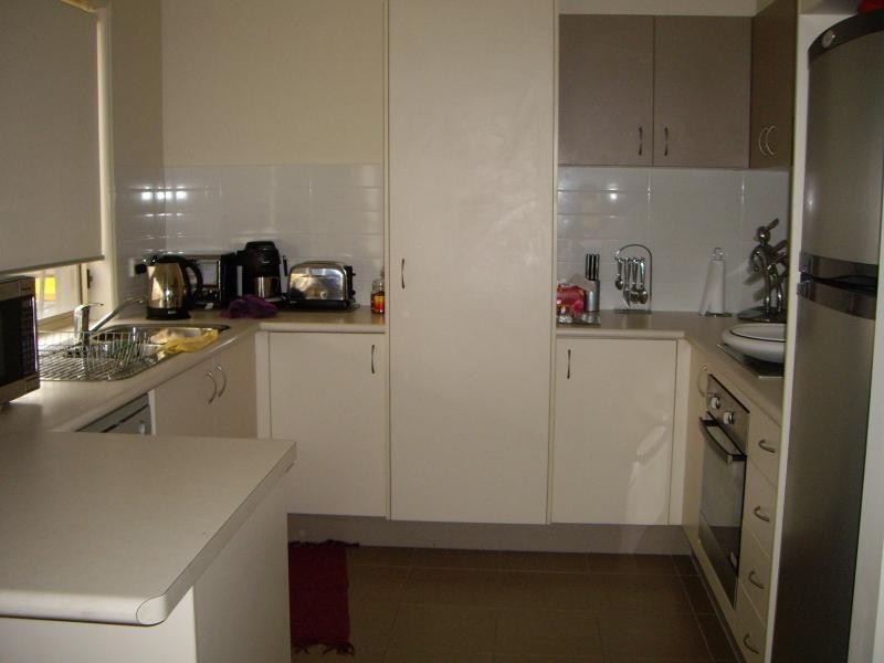 8 Johnston Street, Carina QLD 4152