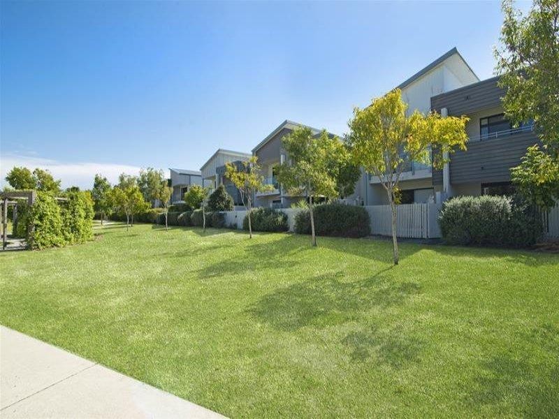 2 Inland Drive, Tugun QLD 4224