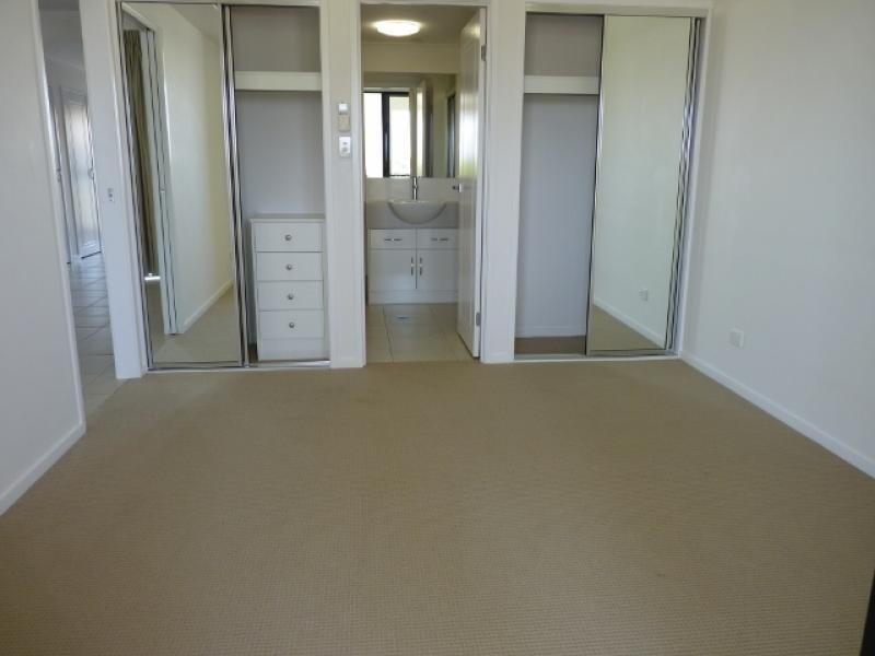 1 / 6-24 Henry Street, West End QLD 4810