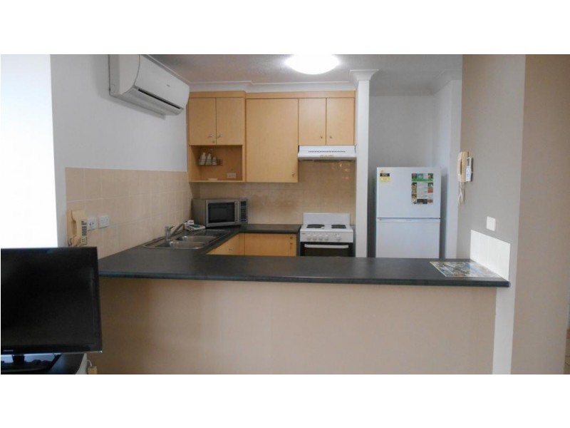 1003 Albert Avenue, Broadbeach QLD 4218
