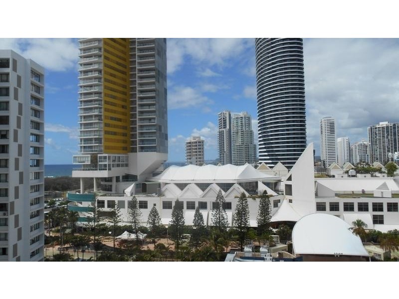 1003 Albert Avenue, Broadbeach QLD 4218