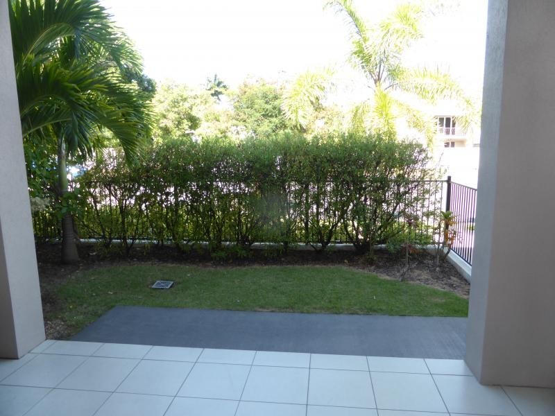 1 / 6-24 Henry Street, West End QLD 4810