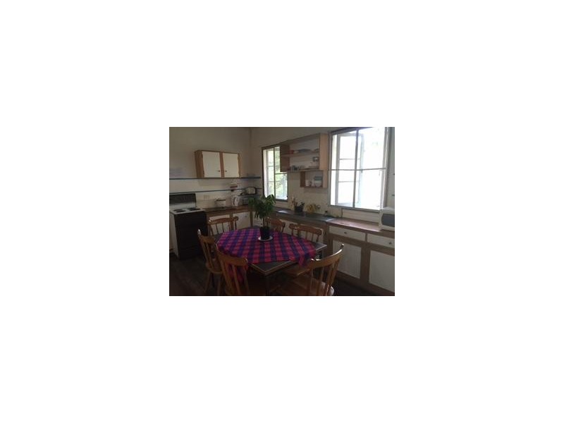 92 Beatrice St, Taringa QLD 4068