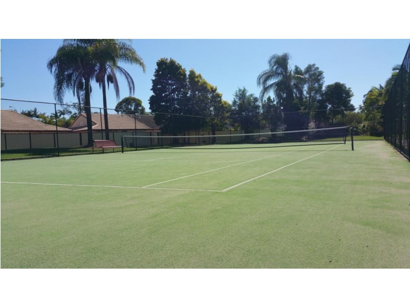 7 / 128 Benowa Road, Southport QLD 4215