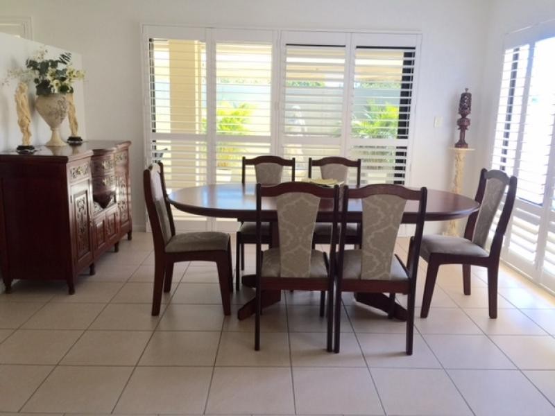 Hope Island QLD 4212