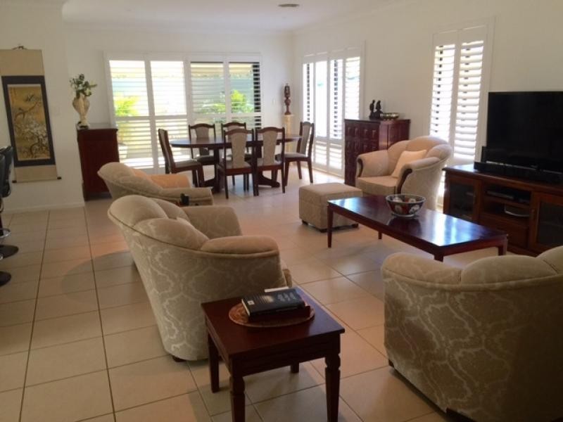 Hope Island QLD 4212