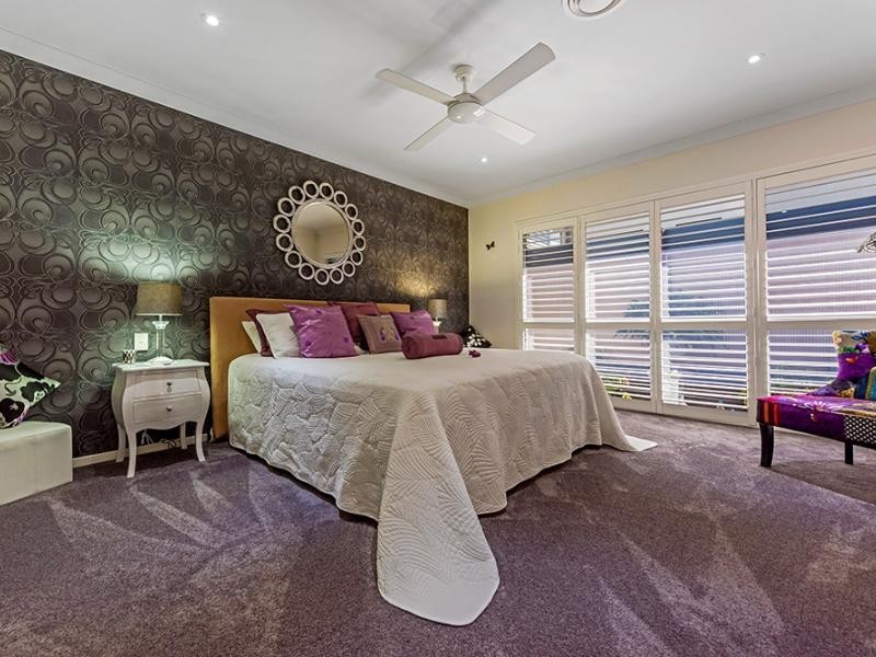 Hope Island QLD 4212