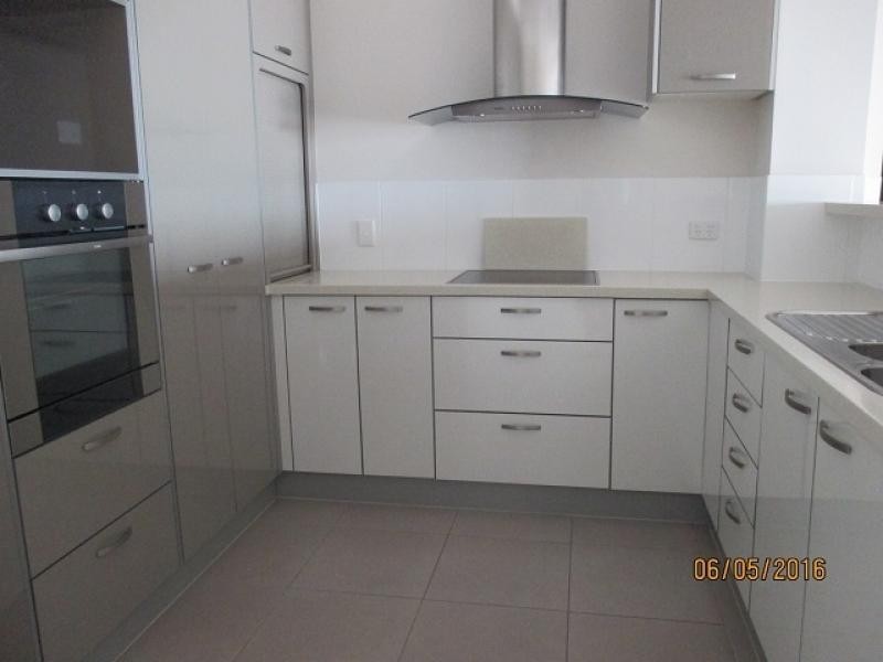 84/ 42 Warburton Street, North Ward QLD 4810