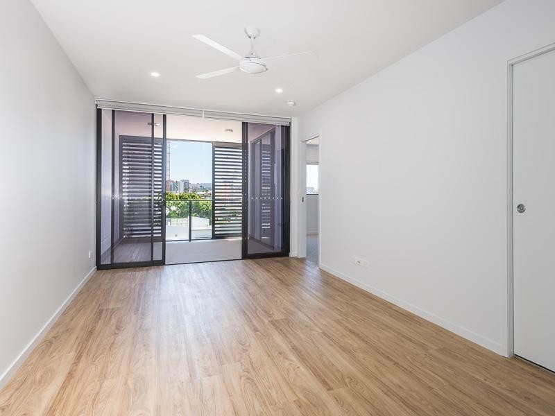 210/16 Masters Street, Newstead QLD 4006