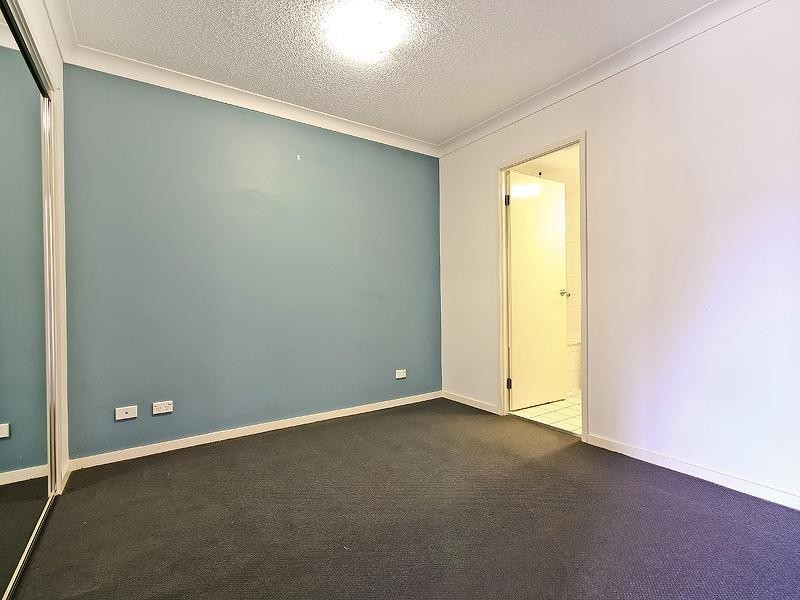 21 Patrick Lane, Toowong QLD 4066