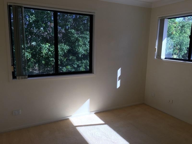Unit 2/49 Gannon Avenue, Manly QLD 4179