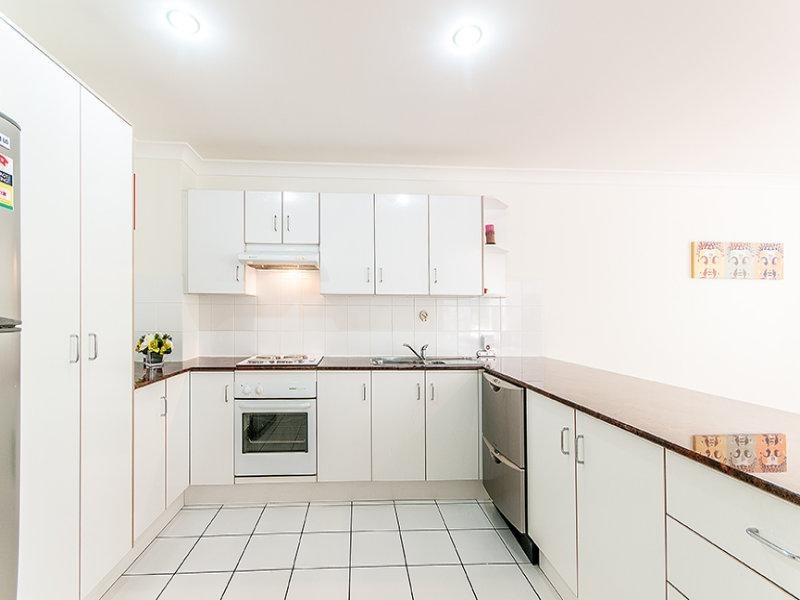 30/206 DARCY ROAD, Norman Park QLD 4170