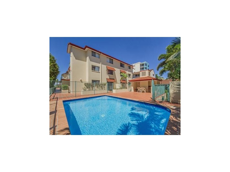 16/140 MARINE PARADE, Southport QLD 4215