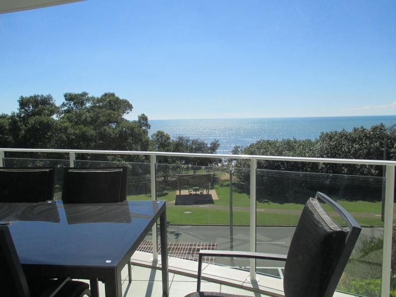 unit 205 / 241 Esplanade, Pialba QLD 4655