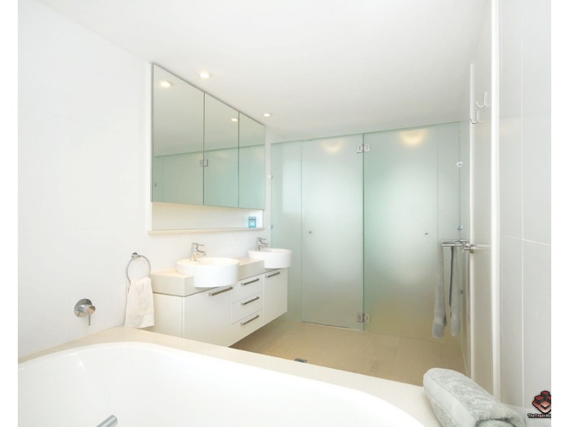 5602/323 Bayview Street, Hollywell QLD 4216