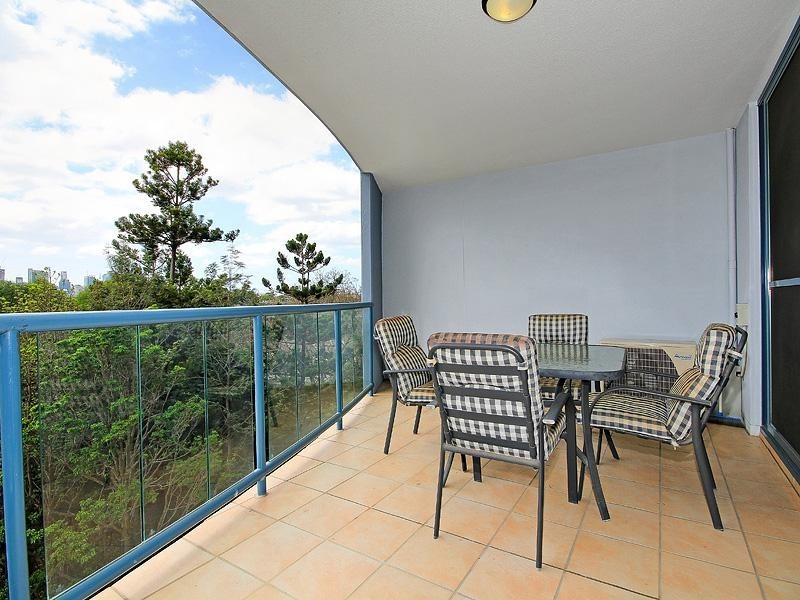 21 Patrick Lane, Toowong QLD 4066