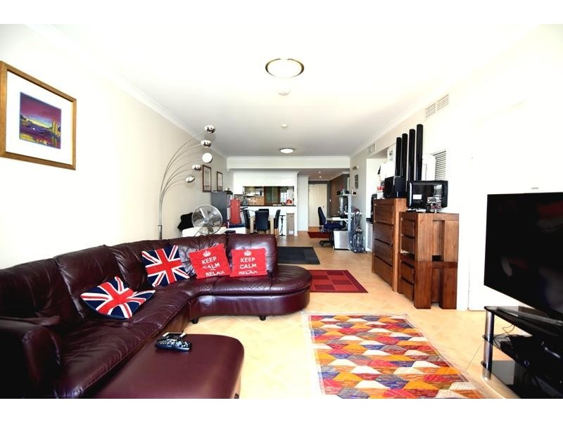 35 Ferry Street, Kangaroo Point QLD 4169