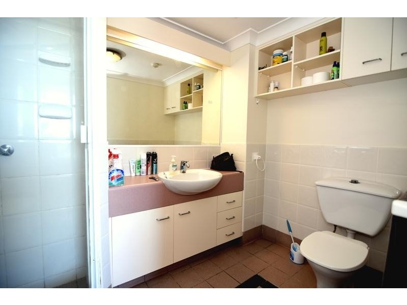 35 Ferry Street, Kangaroo Point QLD 4169