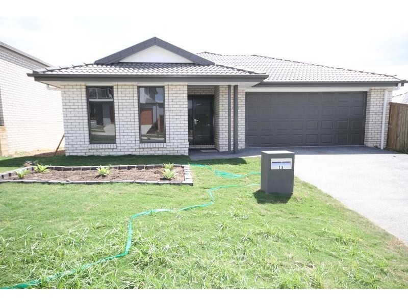 13a Calandra, Redbank Plains QLD 4301