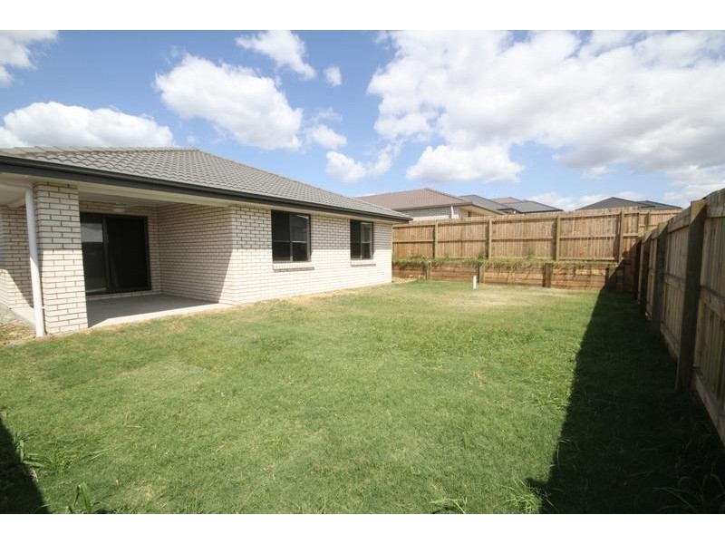 13a Calandra, Redbank Plains QLD 4301