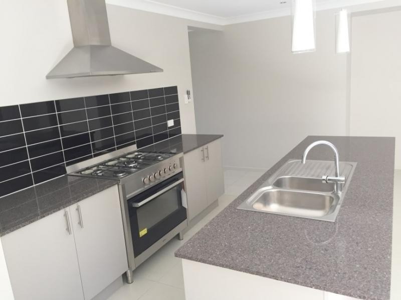13a Calandra, Redbank Plains QLD 4301