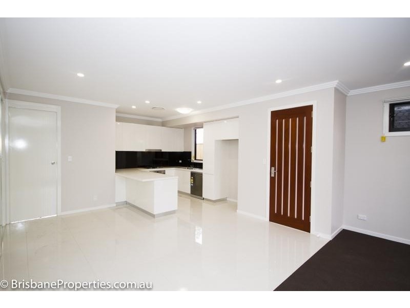 2a Grace street, West Ipswich QLD 4305
