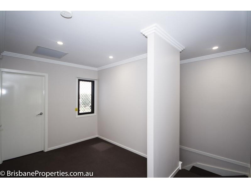 2a Grace street, West Ipswich QLD 4305