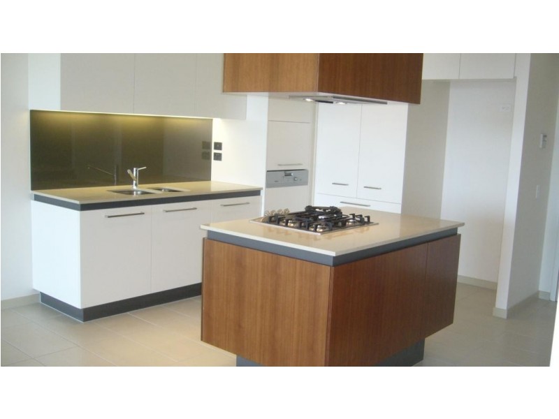 1406/6 Mariners Drive, Townsville City QLD 4810