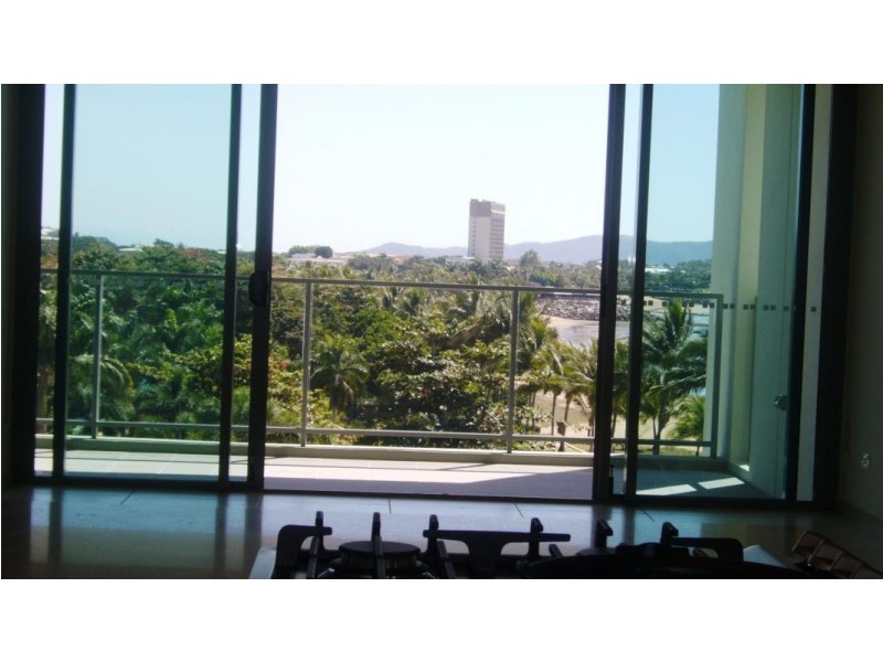 1406/6 Mariners Drive, Townsville City QLD 4810
