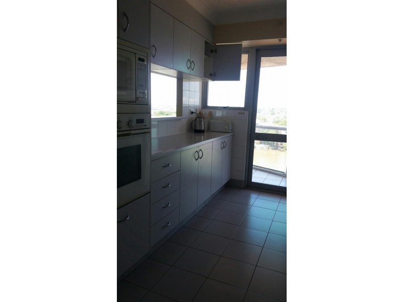 30 O`Connell Street, Kangaroo Point QLD 4169