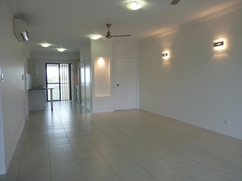 1 / 6-24 Henry Street, West End QLD 4810