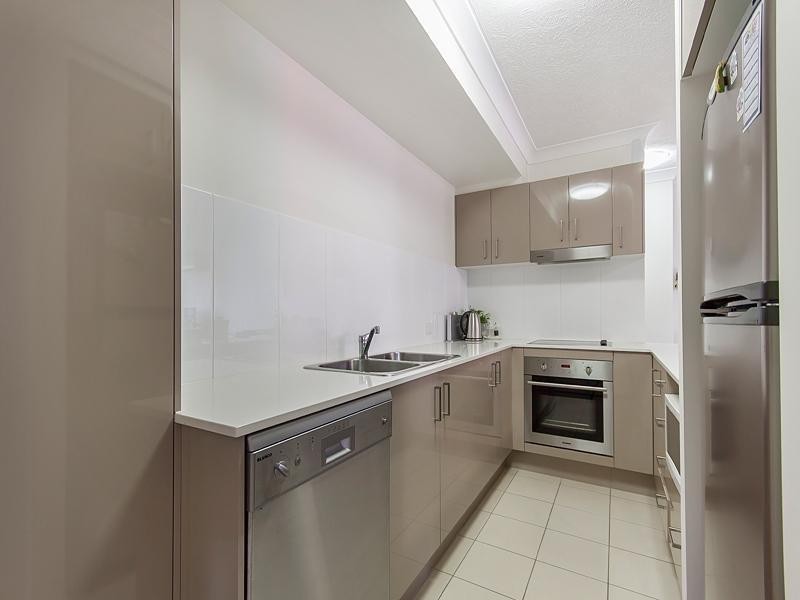 2A / 35 Hamilton Road, Moorooka QLD 4105