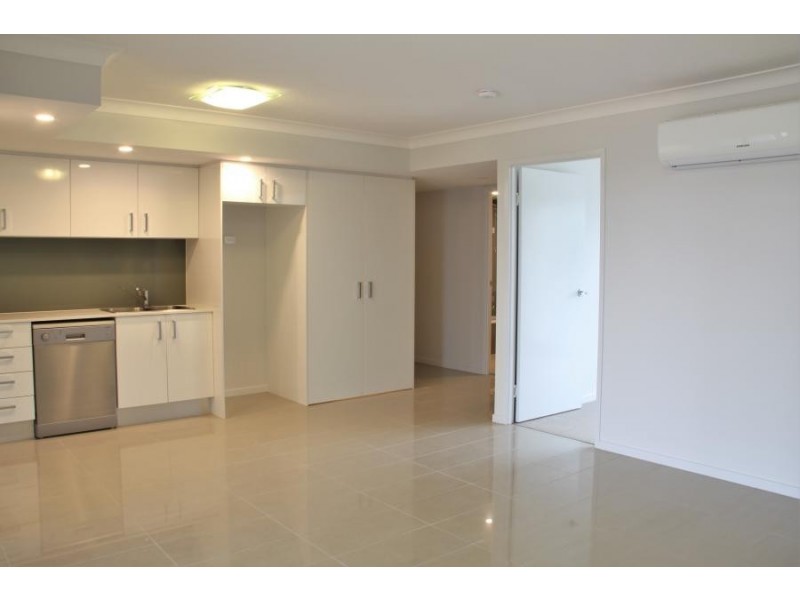 13-15 Norman Street, Wooloowin QLD 4030