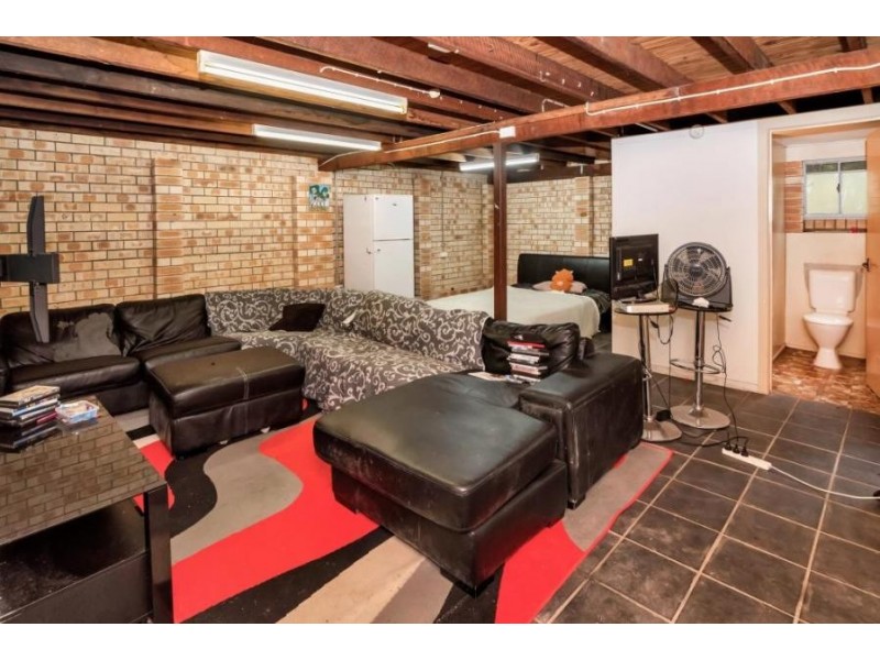 1 / 18 Freda, Ashmore QLD 4214