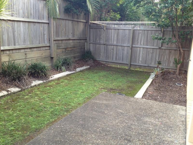 44 Johnston Street, Carina QLD 4152