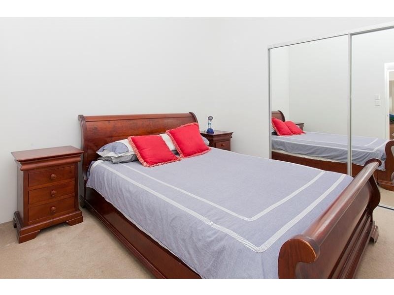 1 Ella St, Newstead QLD 4006