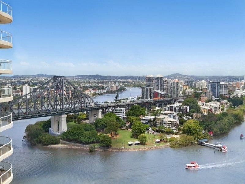 30 Macrossan Street, Brisbane QLD 4000