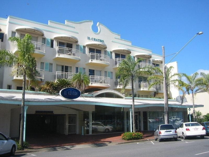 18 / 26 Sheridan St, Cairns QLD 4870