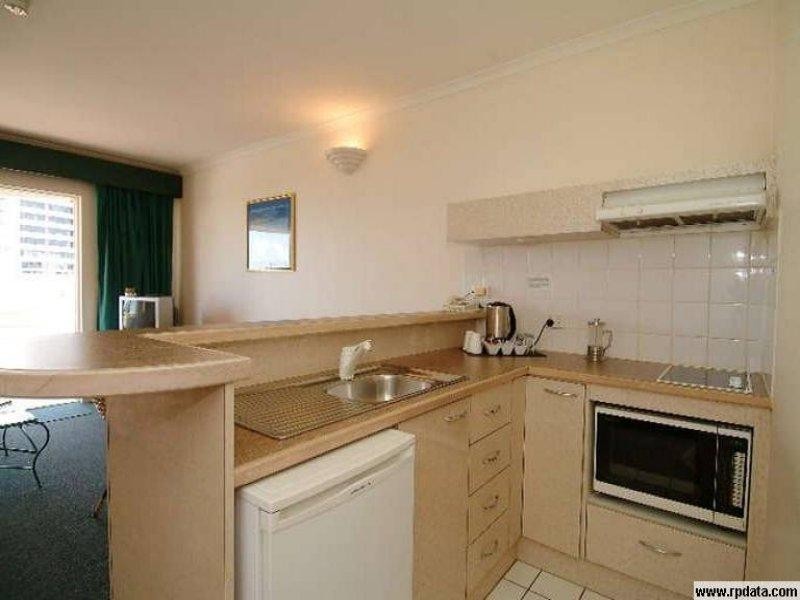 18 / 26 Sheridan St, Cairns QLD 4870