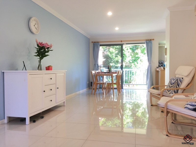 40 / 20 Fairway Drive, Clear Island Waters QLD 4226
