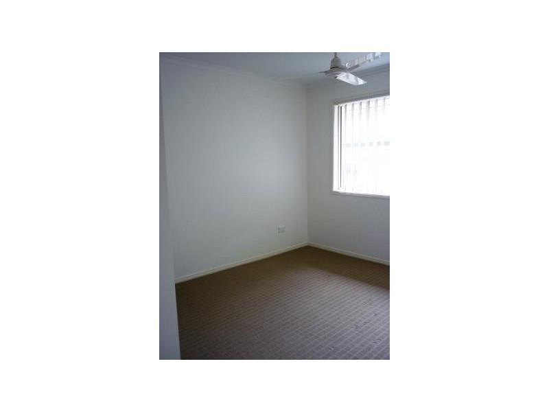 1/10 Daintree Drive, Torquay QLD 4655