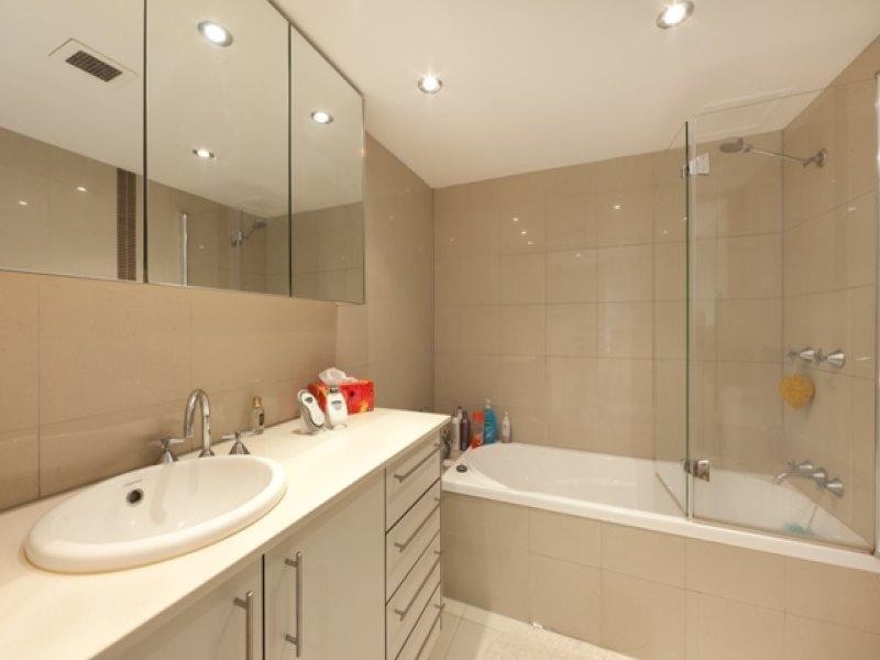 602 / 29 Hill Ave, Burleigh Heads QLD 4220