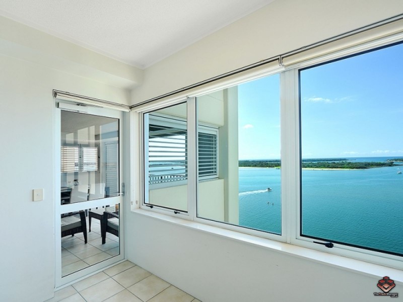 326 Marine Parade, Labrador QLD 4215