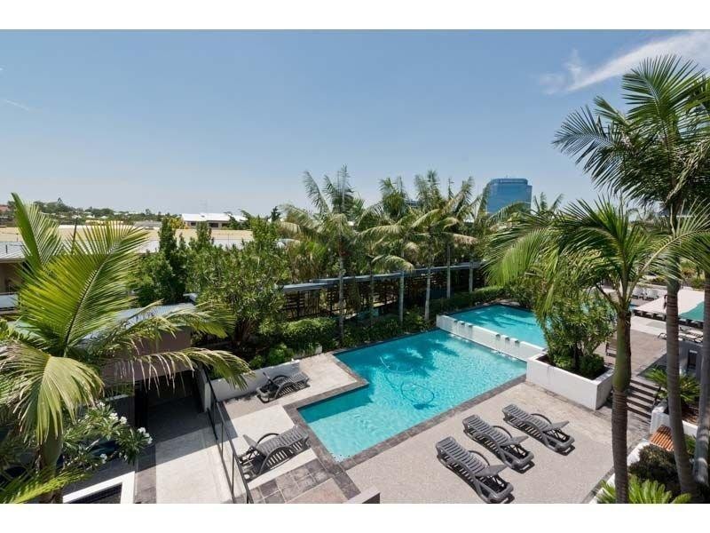 38/26 Holland Street, Toowong QLD 4066