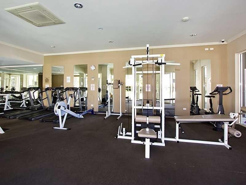 111/251 Varsity pde, Varsity Lakes QLD 4227