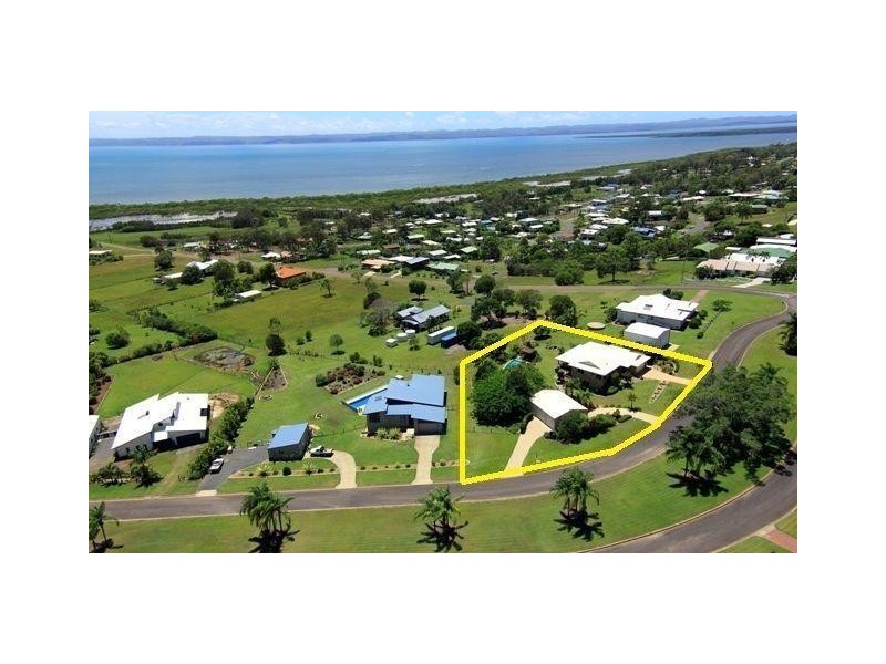 9 Cove Boulevard, River Heads QLD 4655