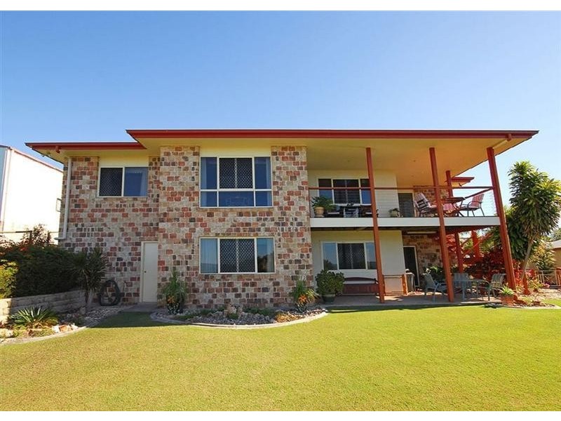 9 Cove Boulevard, River Heads QLD 4655