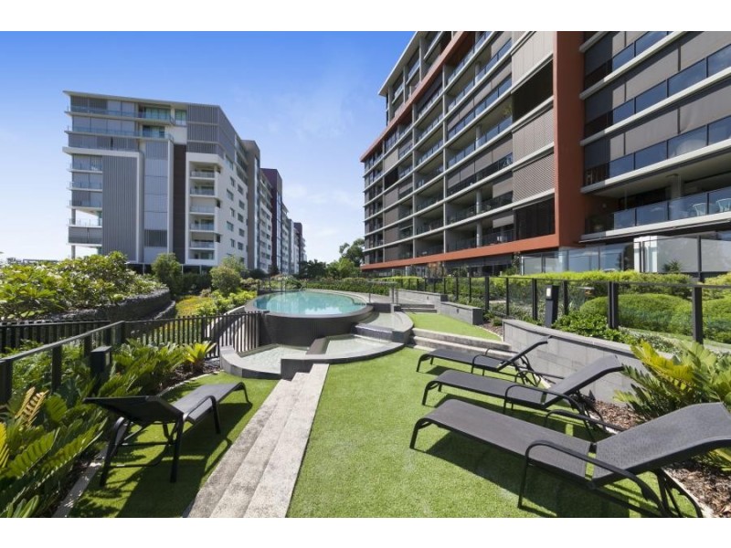 109/211 King Arthur Terrace, Tennyson QLD 4105